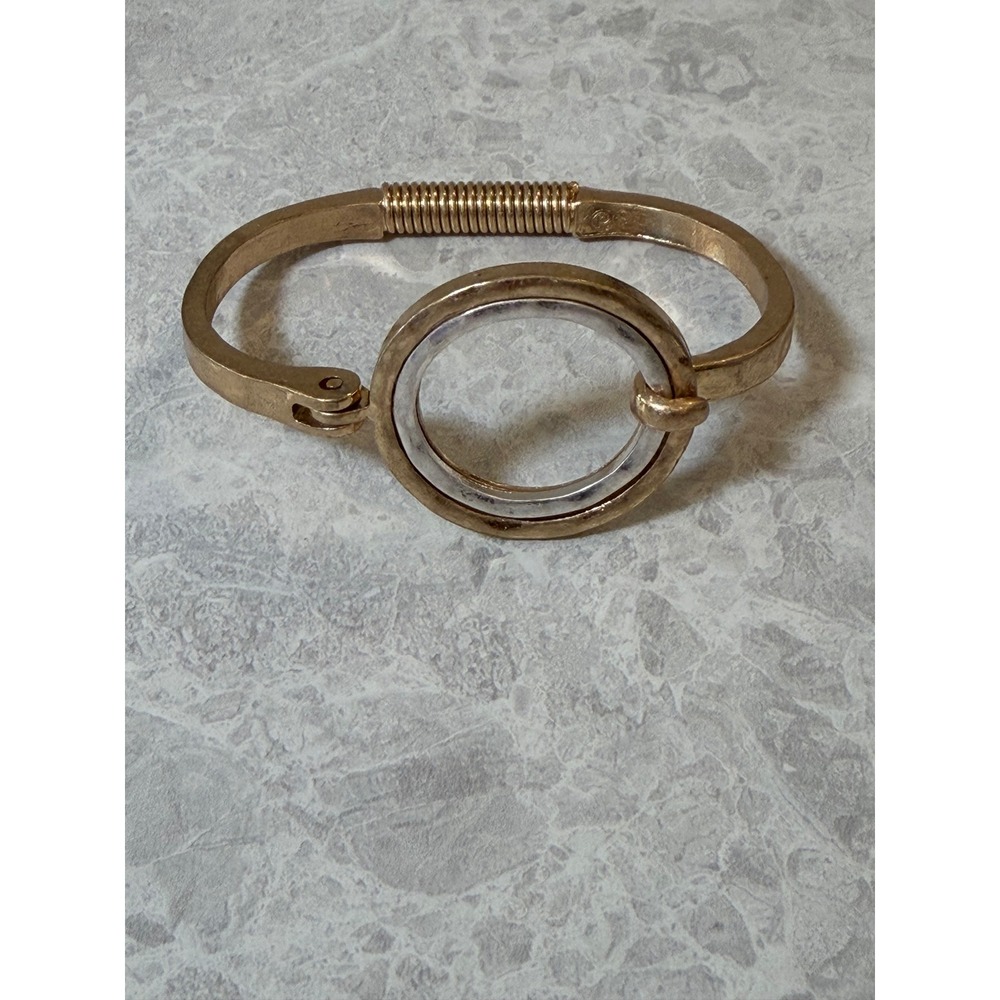 Vintage Two Tone Gold Silver Circle Hinged Bangle Bracelet Geometric Textured